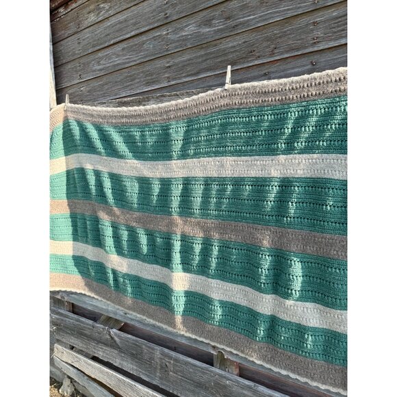 Vintage 70's Small Afghan Wool/acrylic Green Beige Gray 61x46" - Picture 14 of 14